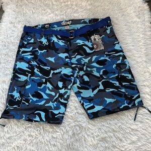 Noiz Premium Jeans Men’s Blue Camouflage cargo shorts size W56